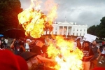 burning US flag, american independence day, 2 protesters arrested for burning u s flag outside white house on american independence day, American independence day