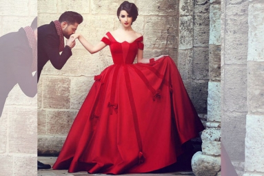 Color Red Makes You Appear More Attractive and Confident, Reveals Science Color Red Makes You Appear More Attractive and Confident, Reveals Science