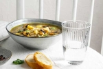 drinking water during a meal tips, drinking water during a meal, how drinking water during a meal impacts your digestion, Amrita