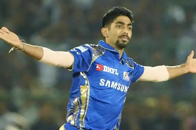 IPL 2019: Mumbai Indians&rsquo;s Jasprit Bumrah Challenges Virat Kohli