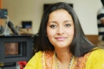 Renu Desai Instagram, Renu Desai Instagram, renu desai shock to pawan s fan, Renu desai