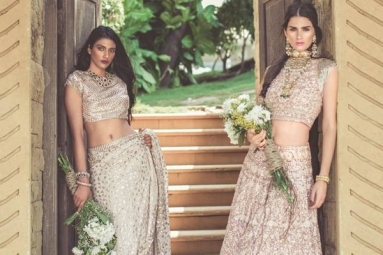 Feeling Difficult to Find Indian Bridal Wear in United States? Here’s a Guide for You to Snap up Traditional Wedding Wear Feeling Difficult to Find Indian Bridal Wear in United States? Here’s a Guide for You to Snap up Traditional Wedding Wear