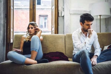 6 Obvious Signs That Your Partner Isn’t Interested in Marriage