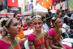 Diwali in America, United States, one can t take diwali out of indians even when they re in u s, Diwali celebrations
