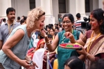 bollywood in america, americans learning hindi, indian culture bollywood attract americans says study, American businesses