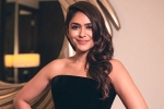 Mrunal Thakur upcoming films, Badshah singer, mrunal thakur in a relationship, Shilpa shetty
