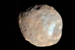 Martian Moon breaking, Martian Moon first pictures, nasa s pic of martian moon phobos breaks the internet, Martian moon