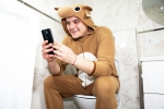 Phone Usage on Toilet diseases, Phone Usage on Toilet advice, using your phone on the toilet will invite a painful disease, Gandhi